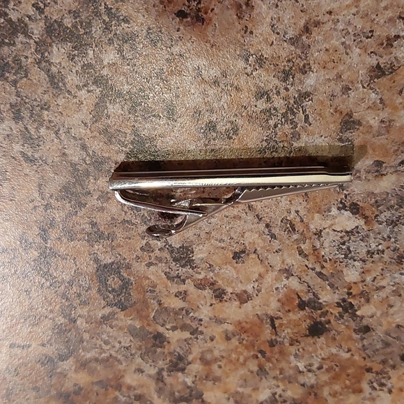 Tie Bar - Picture 3 of 3